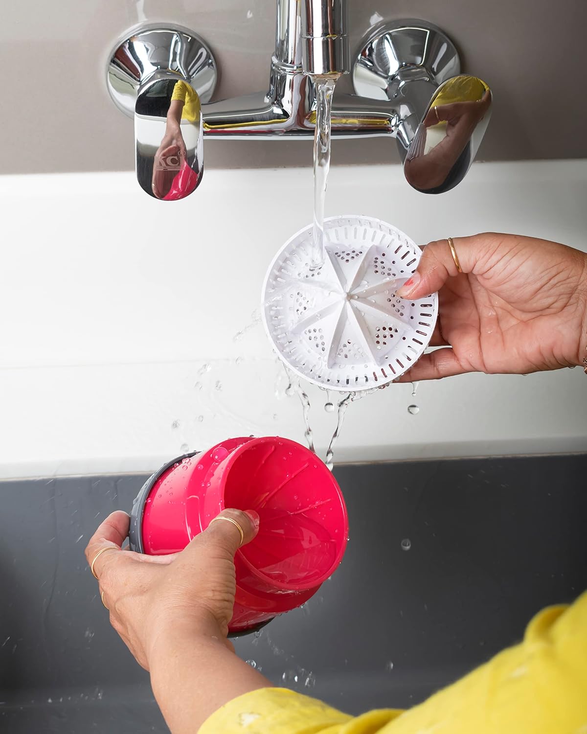 Manual Fruit Juicer